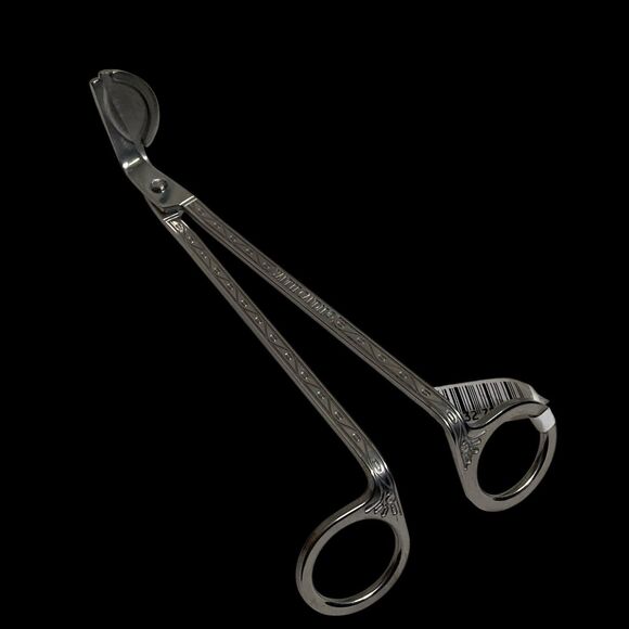 Yankee Candle Perfect Wick Trimmer Chrome Scissors Accessory Embossed Metal NWT - Picture 1 of 7